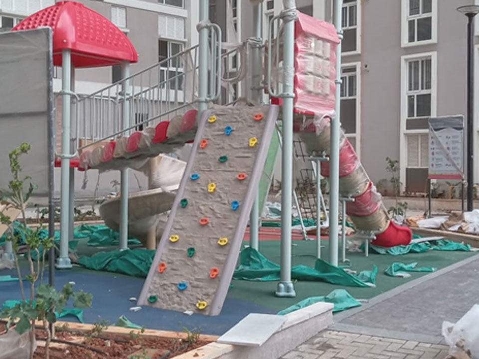 Utopia Paradise : External development and Fixing of children play equipment WIP - Status as of May 2025